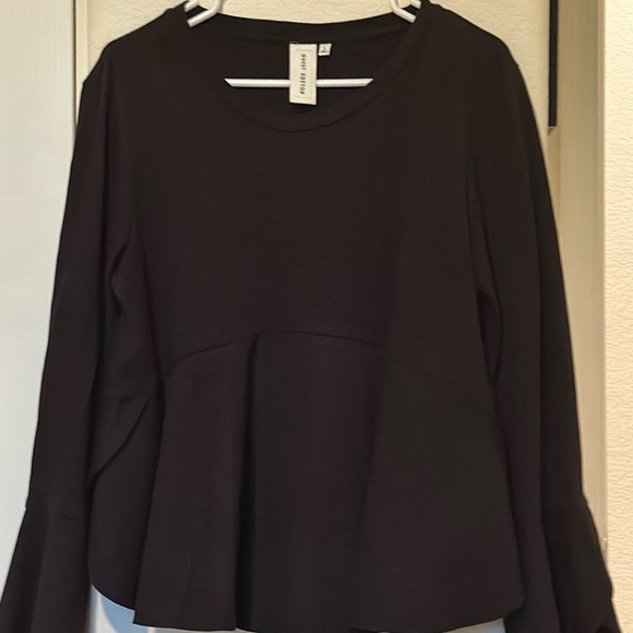 Women’s Guest Editor, Black, flare sleeve T-shirt - Picture 1 of 6